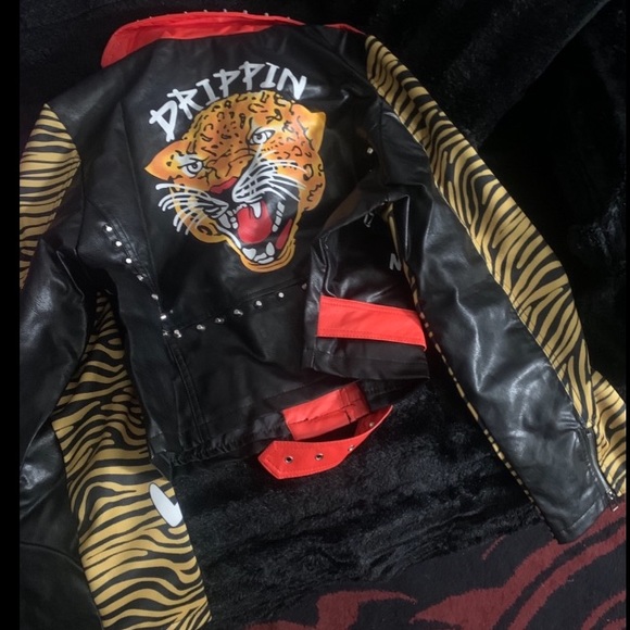 Tiger Design Leather Jacket - Picture 3 of 3